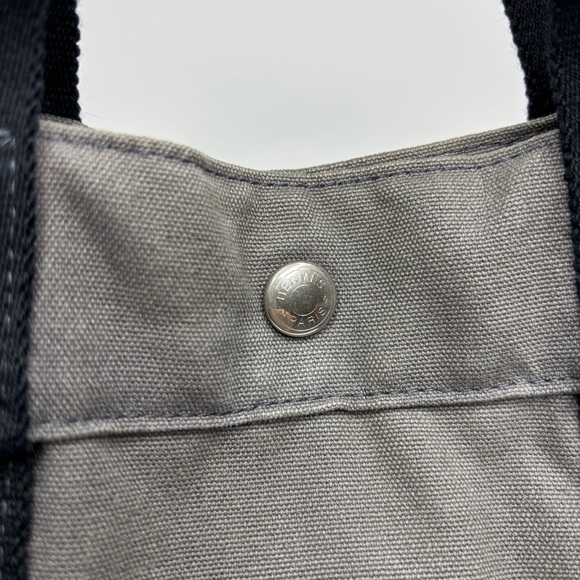 Hermes Tote Handbag - Picture 5 of 14